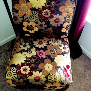 2 armless accent chairs